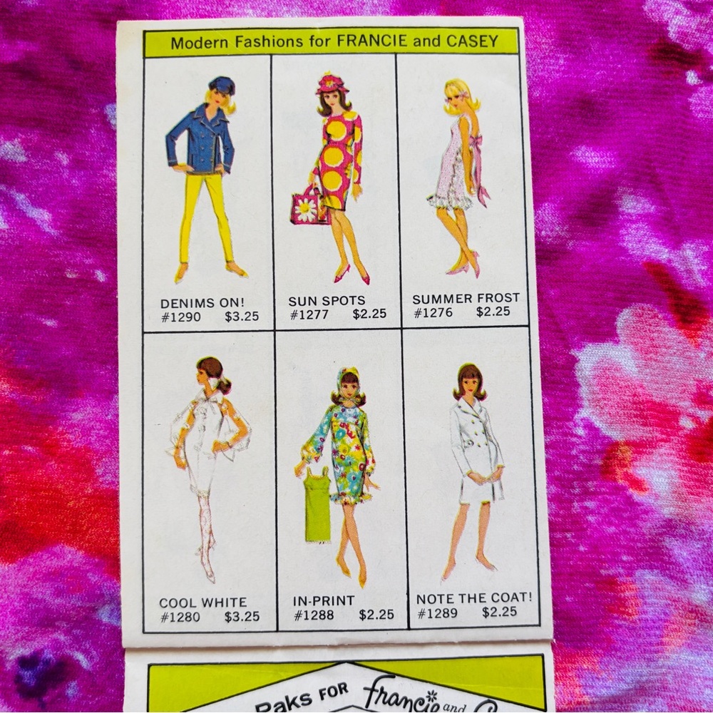 BARBIE The World of Barbie Fashions Book 1&3 © 1966 Mattel RARE for COLLECTORS - Picture 11 of 14